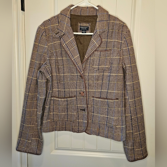 American Eagle Outfitters Jackets & Blazers - ⚡️Final Price⚡️[AEO] VINTAGE like new Women's Plaid Blazer [L]